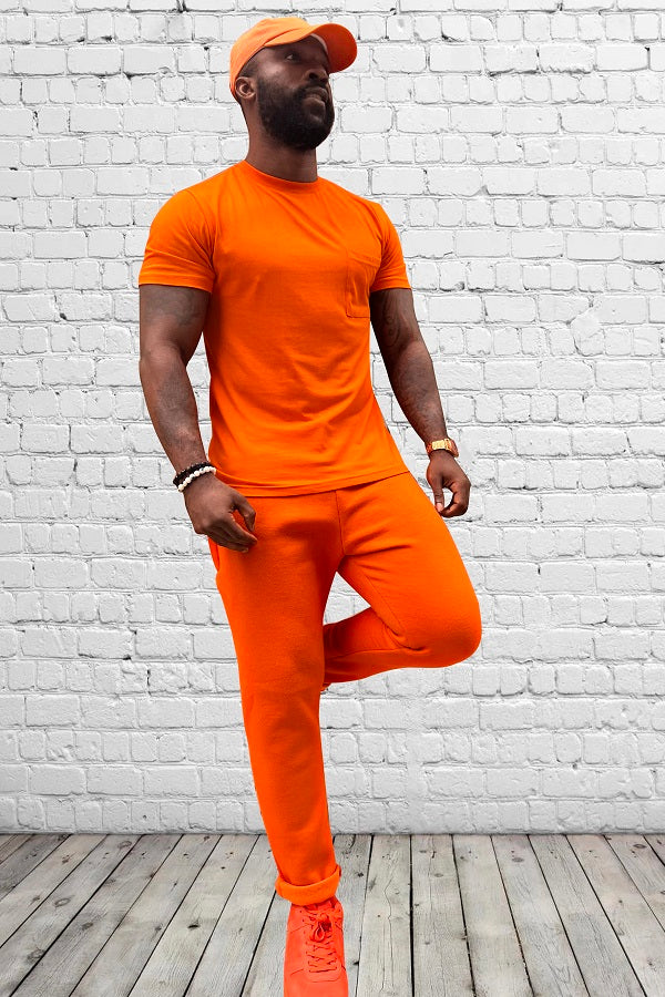 Basic slim fit t-shirt with chest pocket