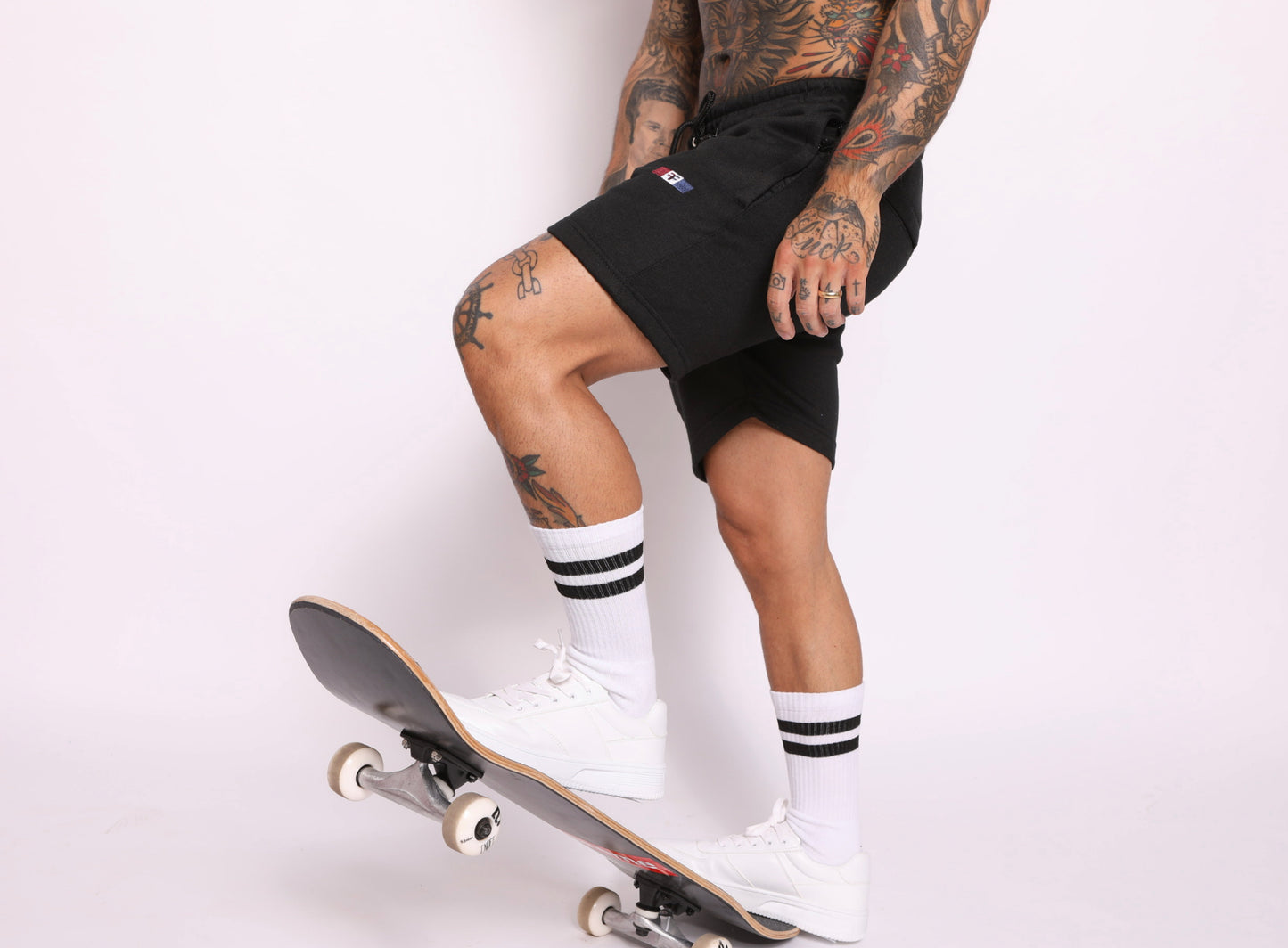 tapered fit zipper short - Black